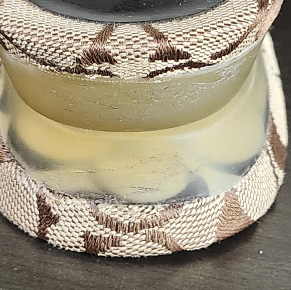 Coach Serenity Floral Charms Bling Patent Leather Flipflops Sandals Sz 7M NWOB - Picture 7 of 8